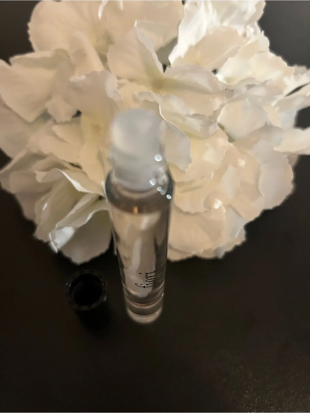 Rollerball fiori Vince camuto